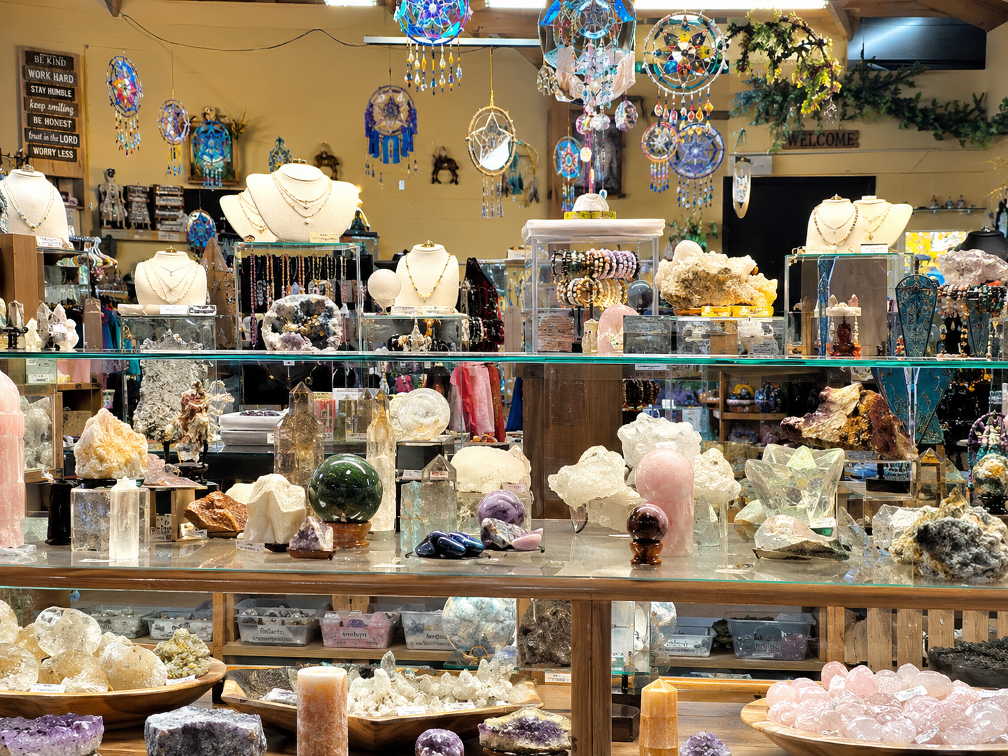 Pottery, mugs, and decorative keepsakes